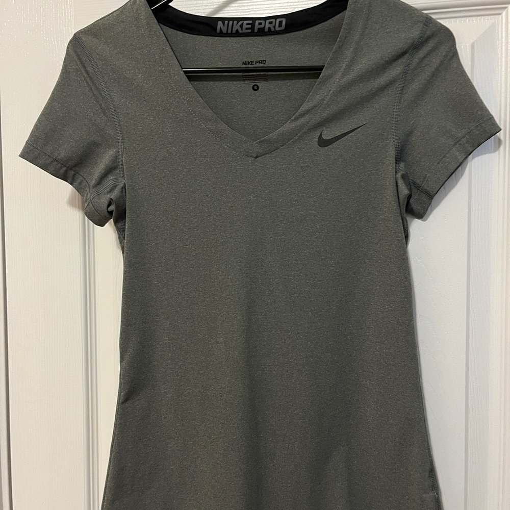 Nike Pro Dri Fit Short Sleeve